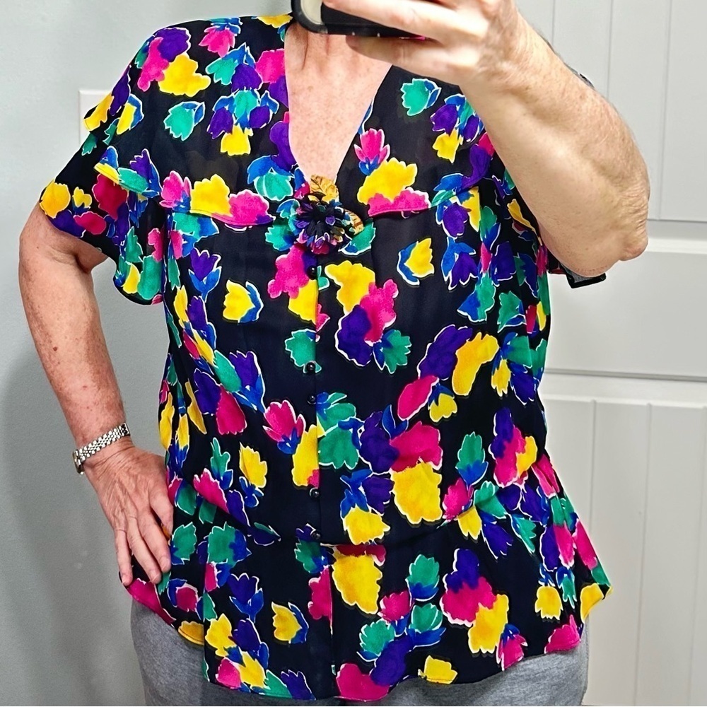 Liz Roberts 80’s Floral Peplum Blouse Black w/Colorful Abstract print Size 14